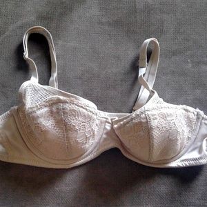 lacy bra with underwire